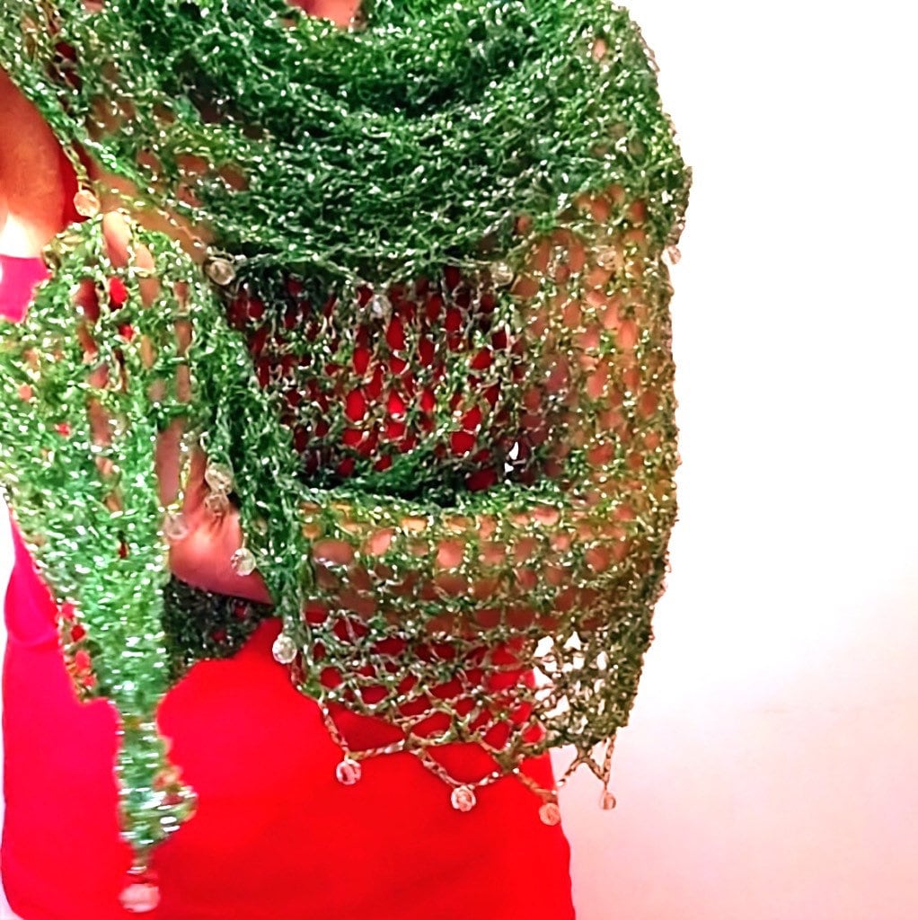 Emerald green shawl, full view of the hand-crocheted piece.